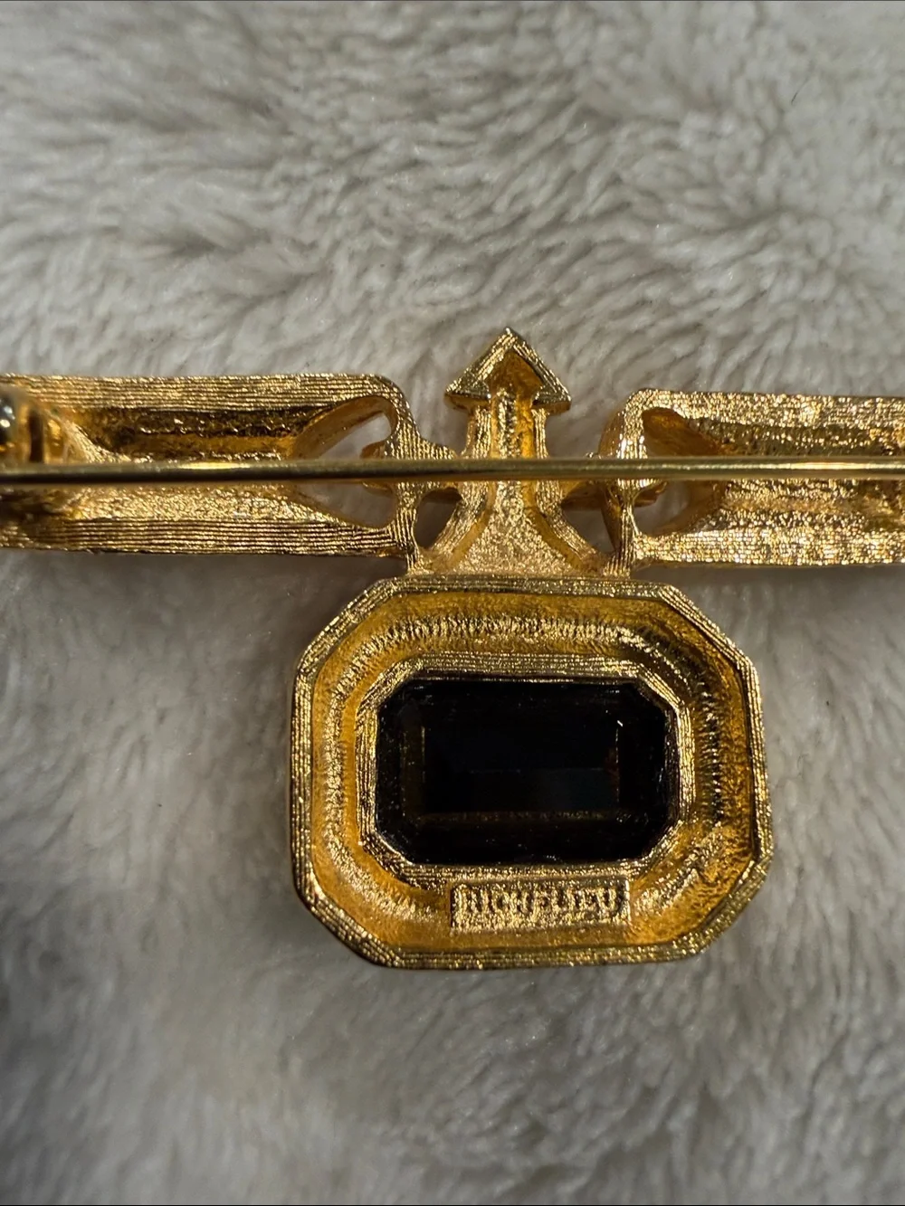 Vintage- Gold-Tone Black and Clear Crystal Bar Brooch
